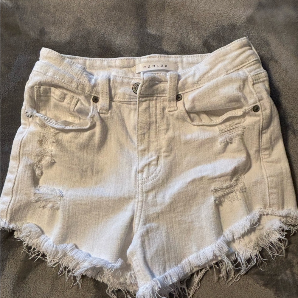 XS white denim shorts